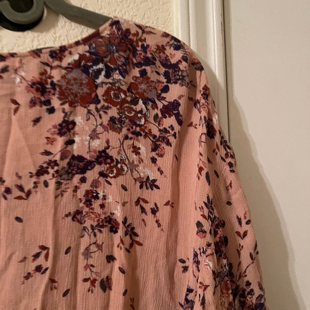 Eyeshadow Pink Tie-Front Relaxed cropped Blouse size XL pre-owned - Picture 9 of 11